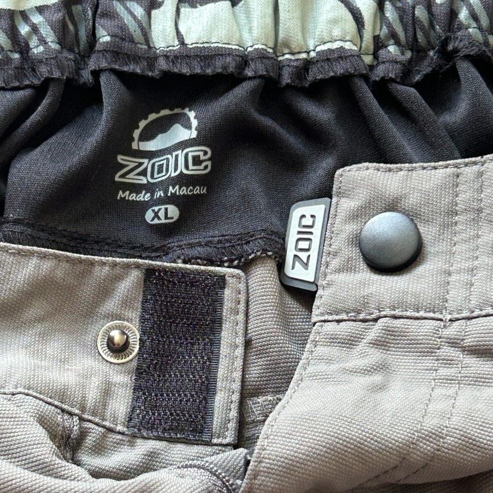 Zoic Ether All-Mountain Performance Mens Slim Fit Gray/Brown Shorts - Size XL - Picture 8 of 10